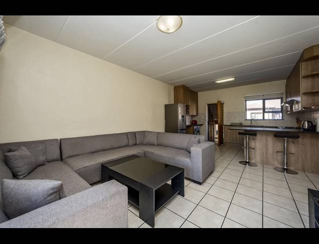 2 BEDROOM APARTMENT RENTED IN RANDPARK RIDGE
